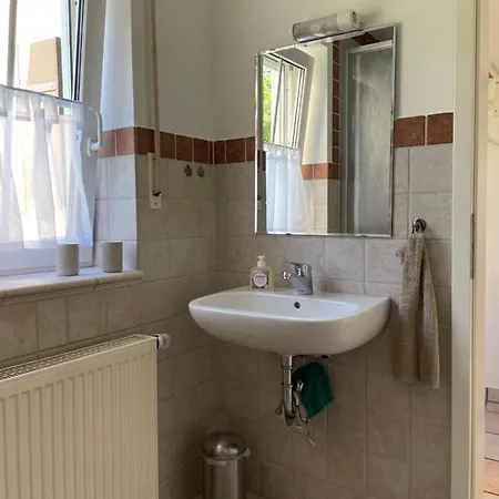Apartment Schoene Mit Pool Und Sauna Zum Wohlfuehlen *