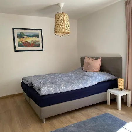 Schoene Mit Pool Und Sauna Zum Wohlfuehlen Apartment Oberhausen (near Neuburg)