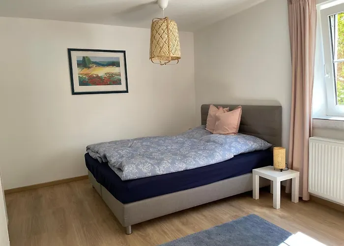 Schoene Mit Pool Und Sauna Zum Wohlfuehlen דירה Oberhausen (near Neuburg)